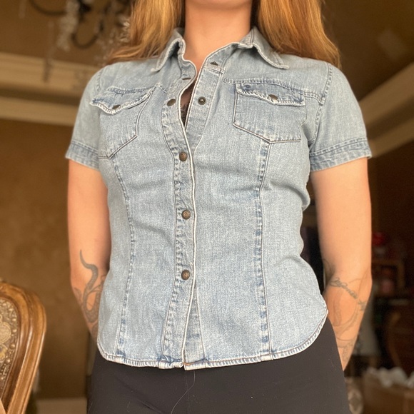 Adorable Guess Shirt Jean - Picture 1 of 3